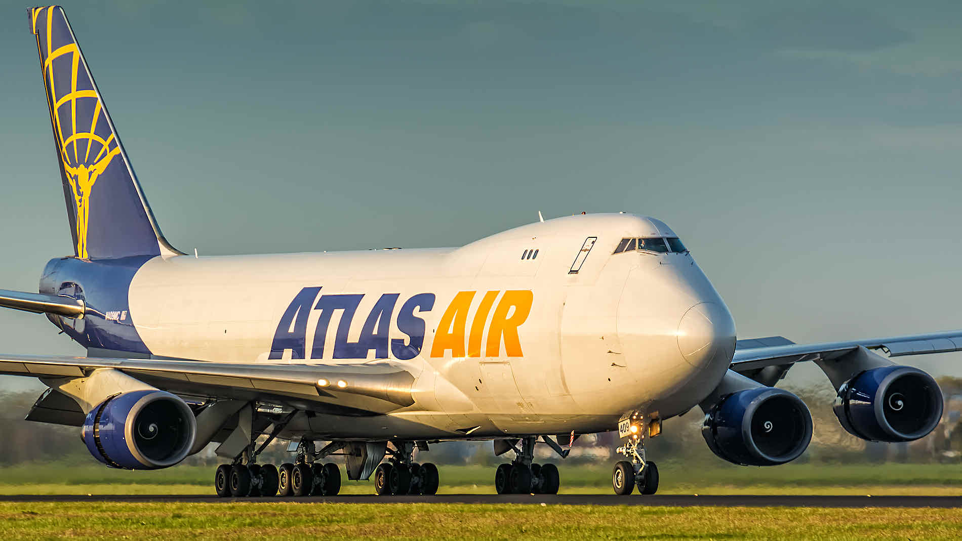 Atlas extends Qantas Freight partnership