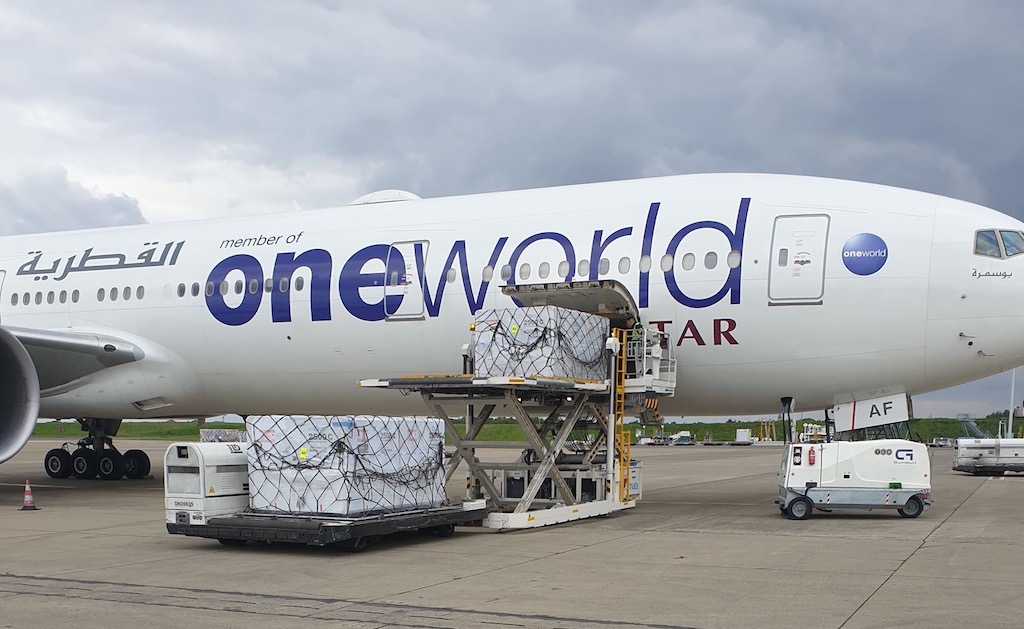 Qatar Airways transports vital vaccines to India