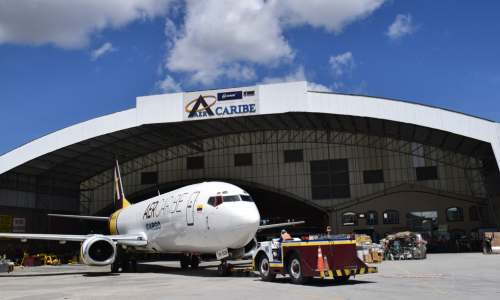 AEI to provide Aercaribe with a B737-400SF freighter conversion