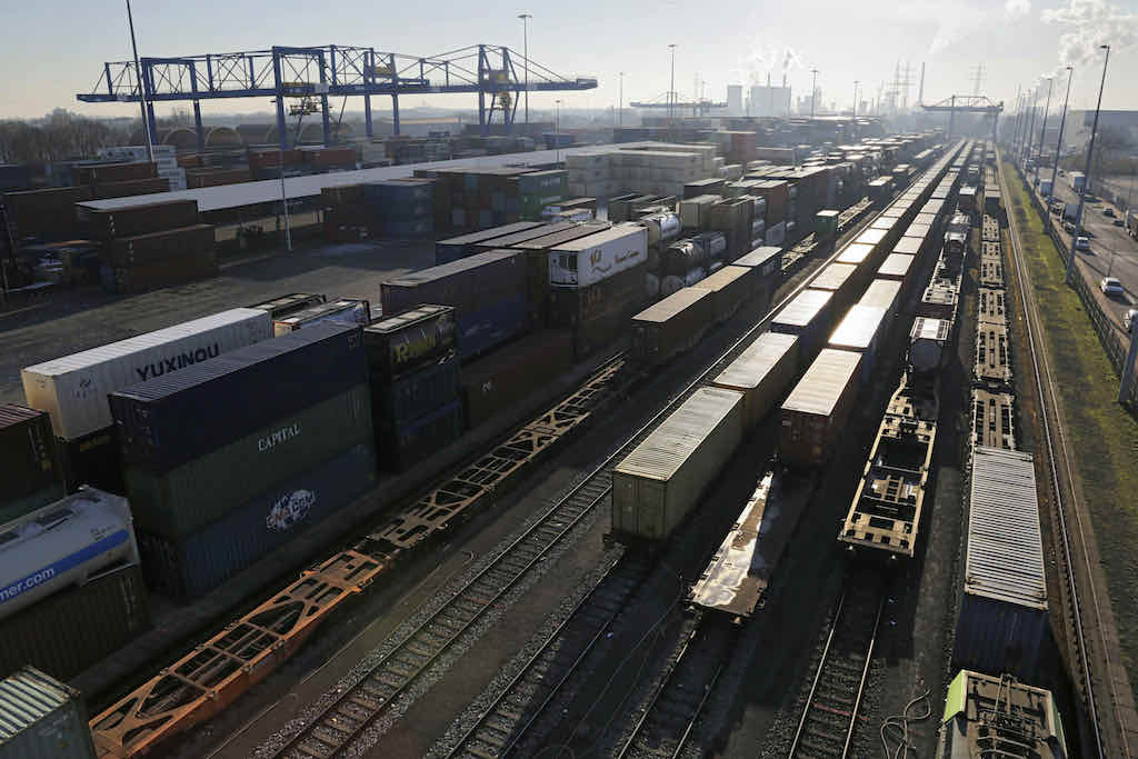 China railfreight growth sees 50 trains per week at Duisport