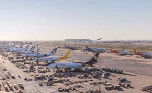 Hong Kong airport cargo volumes rose 4.9% in March