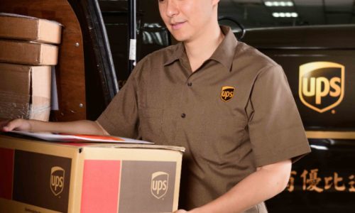 UPS adds Saturday service to meet European e-commerce surge