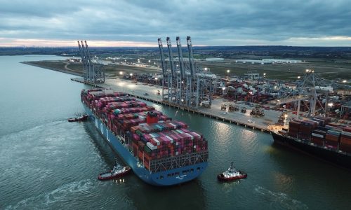 Forth Ports and DP World push forward with Thames Freeport bid