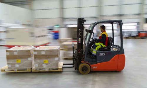 DHL expands medical and pharma logistics capacity in Germany