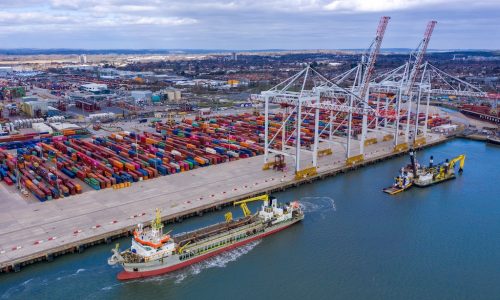 DP World to invest £40m in Southampton boxport