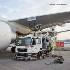 Countdown to zero: DB Schenker and Lufthansa Cargo launch regular CO2-neutral freight