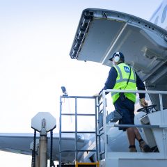 Menzies grows United Airlines cargo relationship in Australia