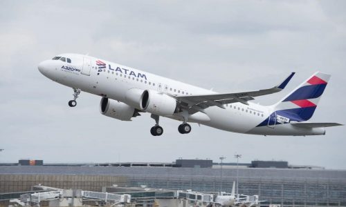 LATAM Airlines to upgrade more than 200 A320s with Airbus’ fuel-saving Descent Profile Optimisation function