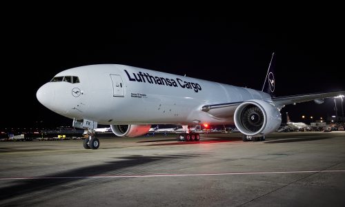 Lufthansa orders ten B777 freighters, a mix of current and new technology aircraft