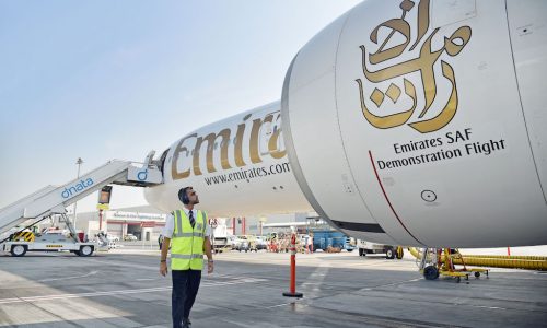 Emirates demonstration flight powered with 100% SAF